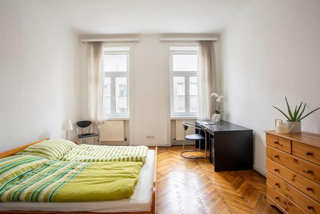 Vintage Living In The Heart Of Vienna. Apartment Exterior foto