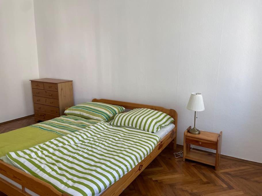 Vintage Living In The Heart Of Vienna. Apartment Exterior foto